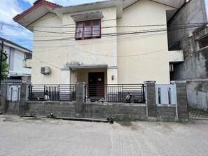 Voorkant van accommodatie