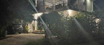 Four-G Homestay