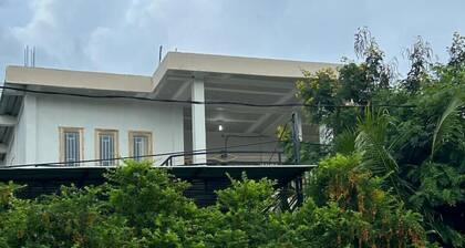 Four-G Homestay