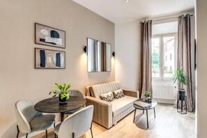 Appartement, 2 chambres, balcon, vue ville | Intérieur