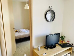 Loft, 1 Schlafzimmer, Balkon, Stadtblick | 1 Schlafzimmer
