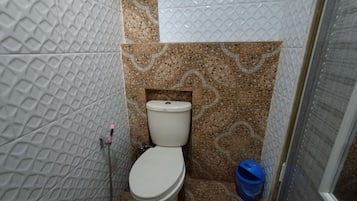 Economy Double Room | Bathroom | Shower, soap
