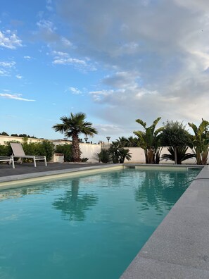 Outdoor pool - Vistamare cozy with beautiful sea view, with saltwater pool (Villaggio Mosè)