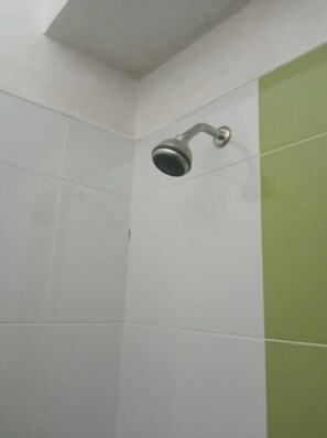 Deluxe Twin Room | Bathroom - Hotel O Bahagia Homestay SyariahNearMonument Park City Sand Pengaraian (Pasir Pengaraian)