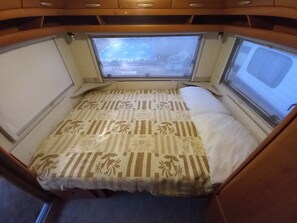 Sovsal - 1 sovrum - rökare - uteplats | 1 sovrum