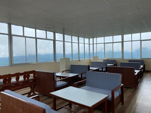 Jay shambhoo pumdikot lodge & restaurant