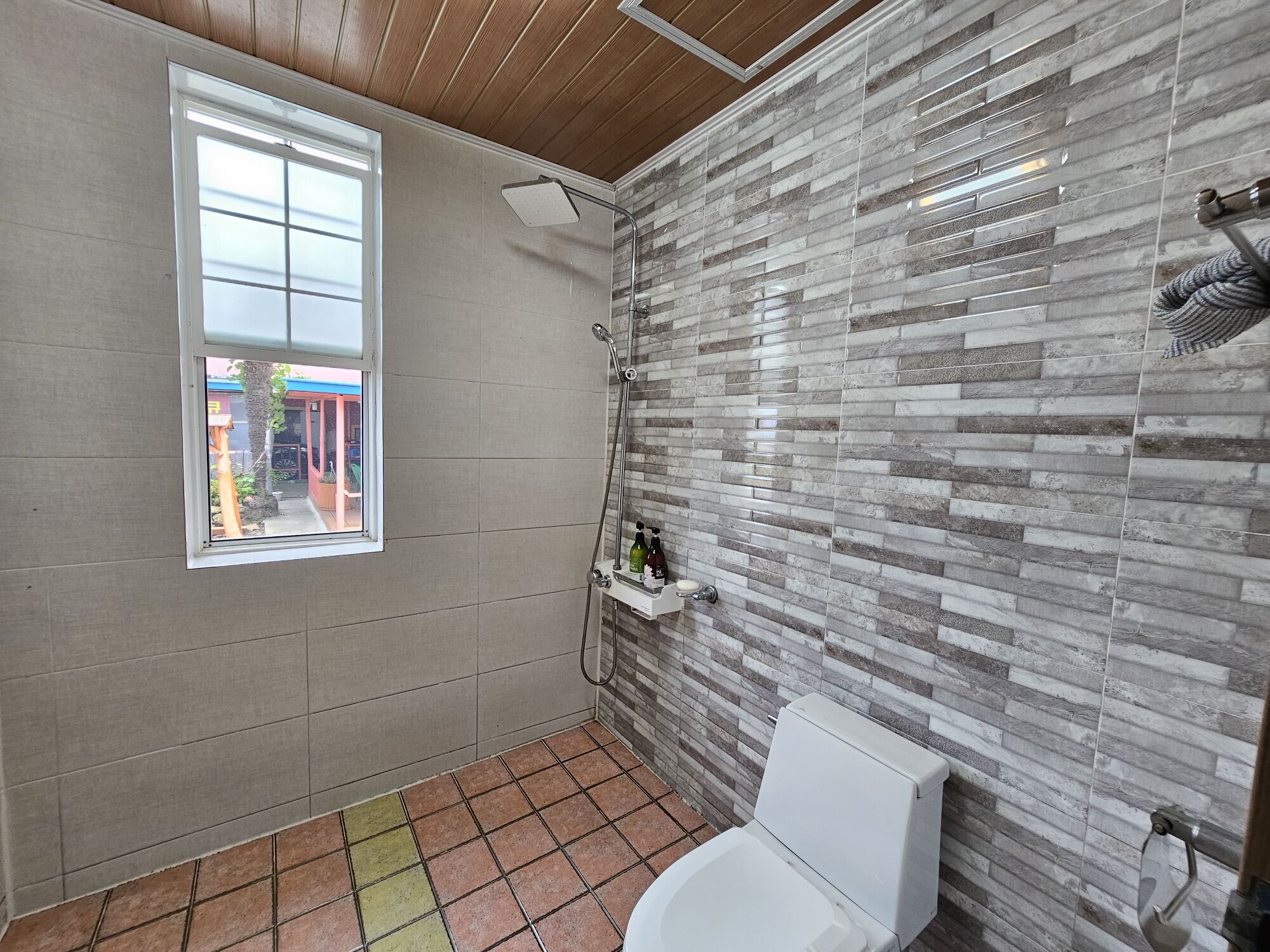 22 PY (1F) | Bathroom
