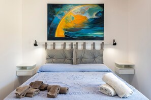 1 bedroom, free WiFi, bed sheets