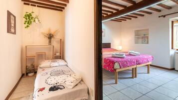 1 bedroom, iron/ironing board, free WiFi, bed sheets