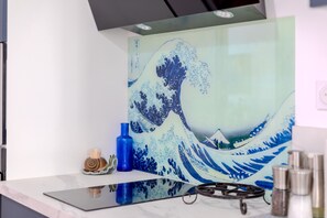 Fridge, microwave, oven, stovetop - Apartment 'Esprit Tahiti' with Wi-Fi (Rivesaltes)