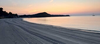 Casa vacanze 'Villa Marilisa' con terrazza privata, giardino privato e aria condizionata