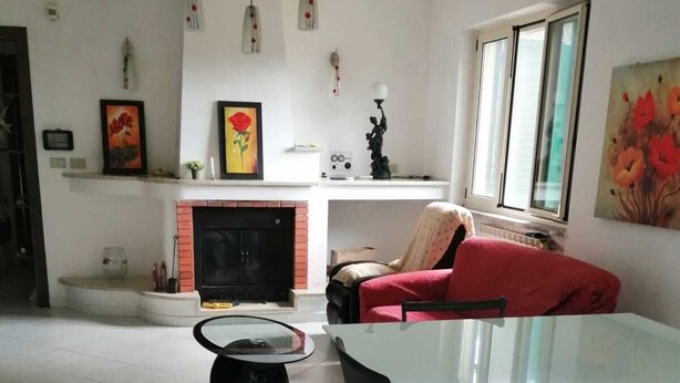 Ferienhaus, 2 Schlafzimmer, Mikrowelle, Gartenblick | Speisen