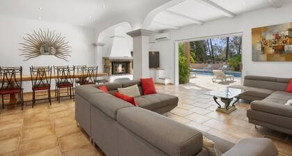 Villa "Venica" entre Cannes et St Tropez avec piscine