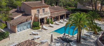 Villa "Venica" entre Cannes et St Tropez avec piscine