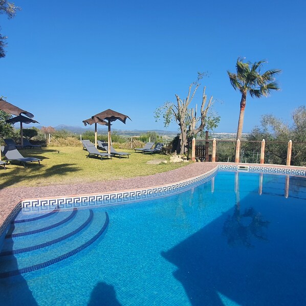 Pool - Holiday Home "Es Colomer" with Mountain View, Shared Pool & Wi-Fi (Petra)