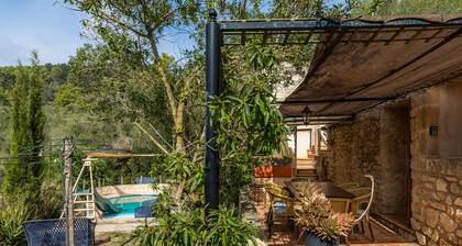 Holiday Home "Es Sestador" with Mountain View, Shared Pool & Wi-Fi