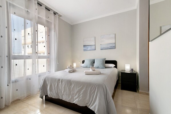 1 bedroom, iron/ironing board, free WiFi, bed sheets