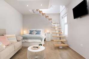 1 habitación, tabla de planchar con plancha, wifi gratis y ropa de cama 