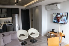 Apartment, 1 Schlafzimmer, Stadtblick | Zimmerausstattung