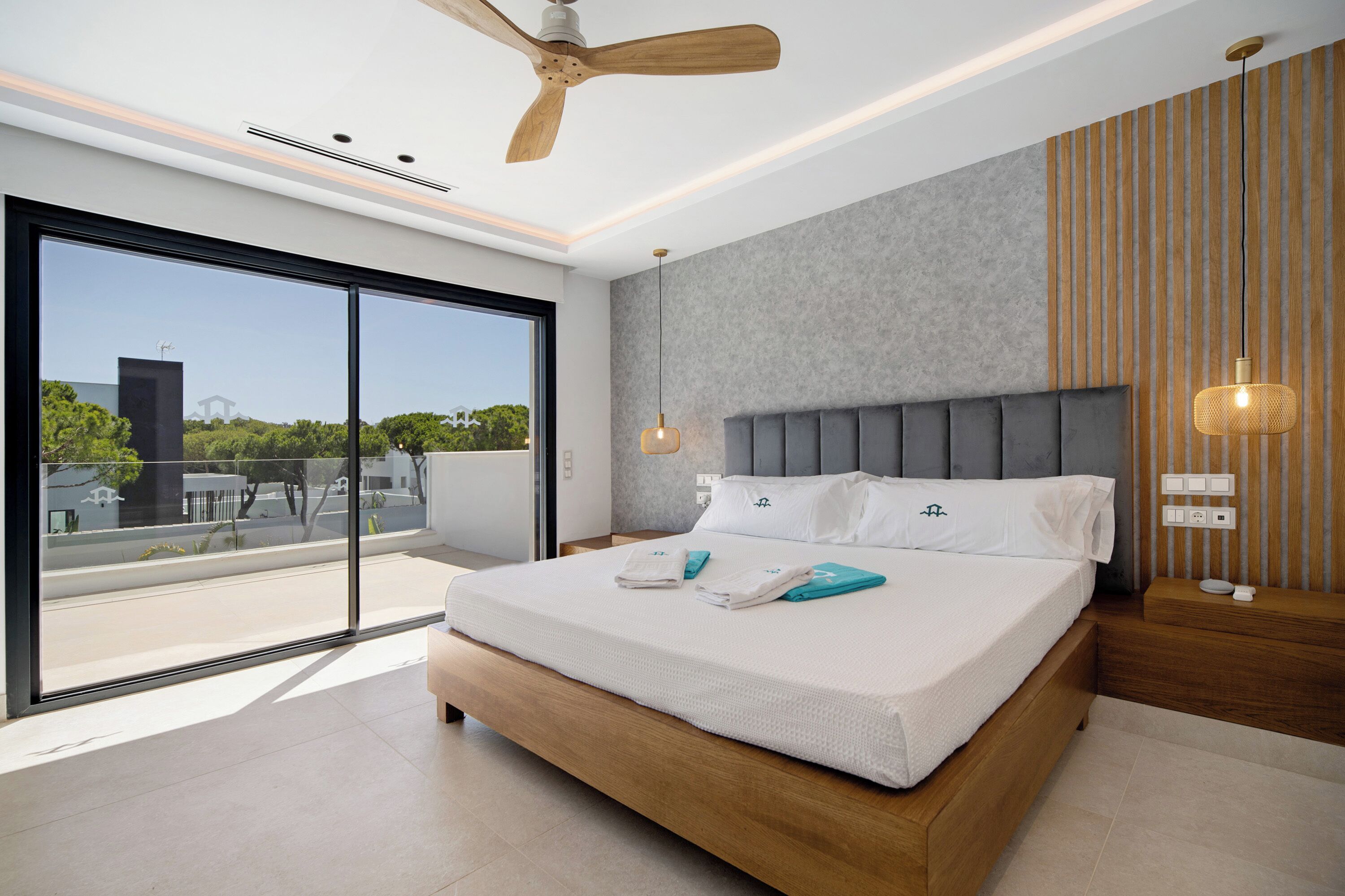 4 chambres, Wi-Fi gratuit, draps fournis