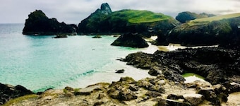 10 Minute Drive to the Beach - Private Suite B & B - North Cornish Coast