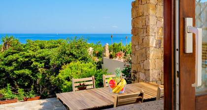 Stunning willa in Costa Paradiso overlooking the sea with pool