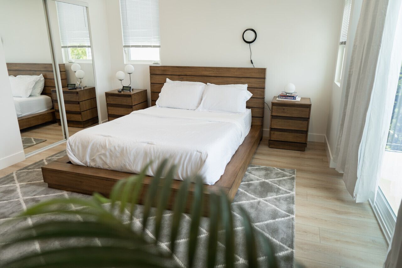 4 bedrooms, desk, iron/ironing board, free WiFi