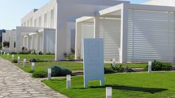 Apartment, 2 Bedrooms, Balcony | Exterior