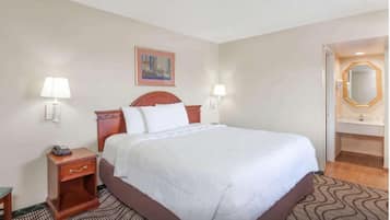 1 bedroom, desk, laptop workspace, free WiFi