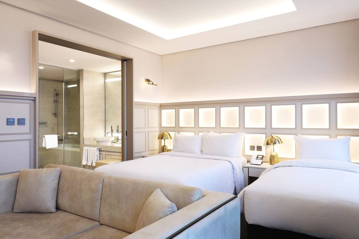 1 bedroom, desk, free wifi, bed sheets