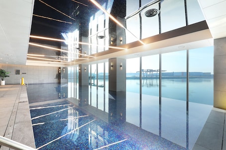 Indoor pool, outdoor pool