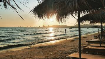 Apartment, 1 Bedroom, Accessible, Smoking | Pantai