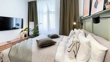 1 bedroom, iron/ironing board, WiFi, bed sheets