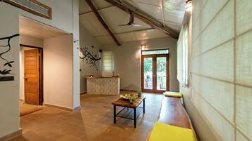 Espace de soins pour les couples, massages des tissus profonds