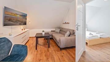 2 Schlafzimmer, Bügeleisen/Bügelbrett, kostenloses WLAN