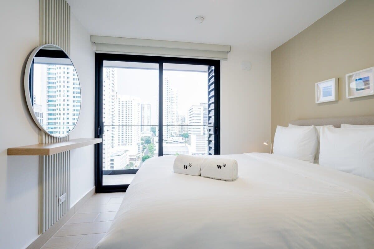 1 bedroom, desk, iron/ironing board, WiFi