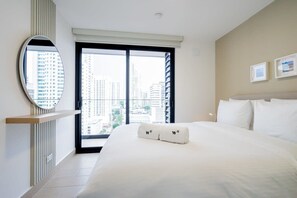 1 bedroom, desk, iron/ironing board, WiFi - w* | Pleasant 1BR in San Francisco (Panama)