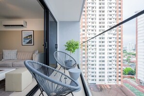 Property grounds - w* | Pleasant 1BR in San Francisco (Panama)