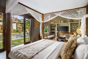 5 bedrooms, premium bedding, in-room safe, desk