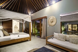 Deluxe-Villa, eigener Pool, Poolblick | 5 Schlafzimmer, hochwertige Bettwaren, Zimmersafe, Schreibtisch