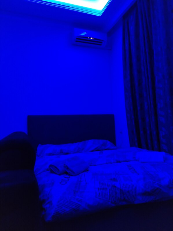 1 chambre, fer et planche à repasser, Wi-Fi