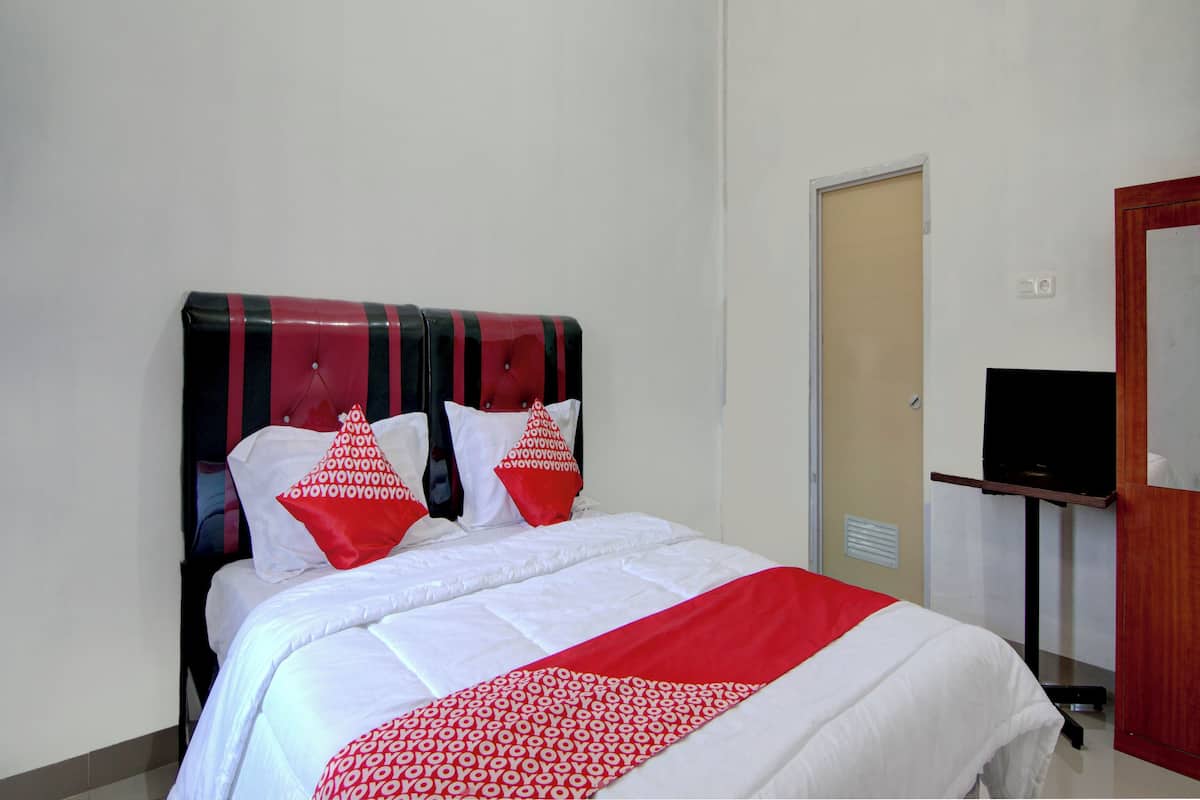 Deluxe-Doppelzimmer | Schreibtisch, laptopgeeigneter Arbeitsplatz, Bettwäsche