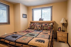 7 bedrooms, iron/ironing board, free WiFi, bed sheets