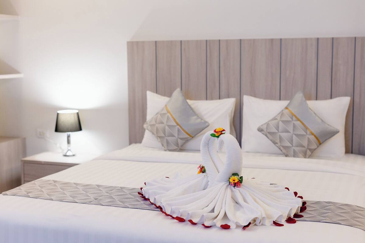 Family Room, Non Smoking, City View | Premium bedding, down duvets, pillow-top beds, minibar