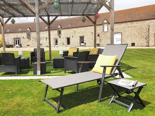 Gîte pittoresque avec nature, Wi-Fi, BBQ et terrasse privée