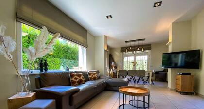 Villa Trianon -Summer beachhouse in De Panne