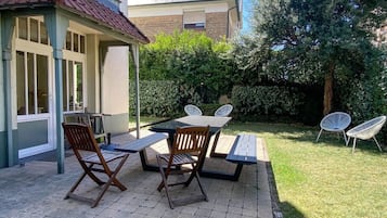 Buiten dineren
