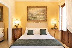 1 bedroom, free WiFi, bed sheets - Suite Apartment with period furnishings - Dante (Pachino)