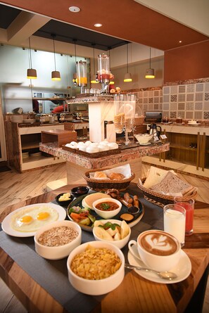 Frokostbuffé er inkludert hver dag