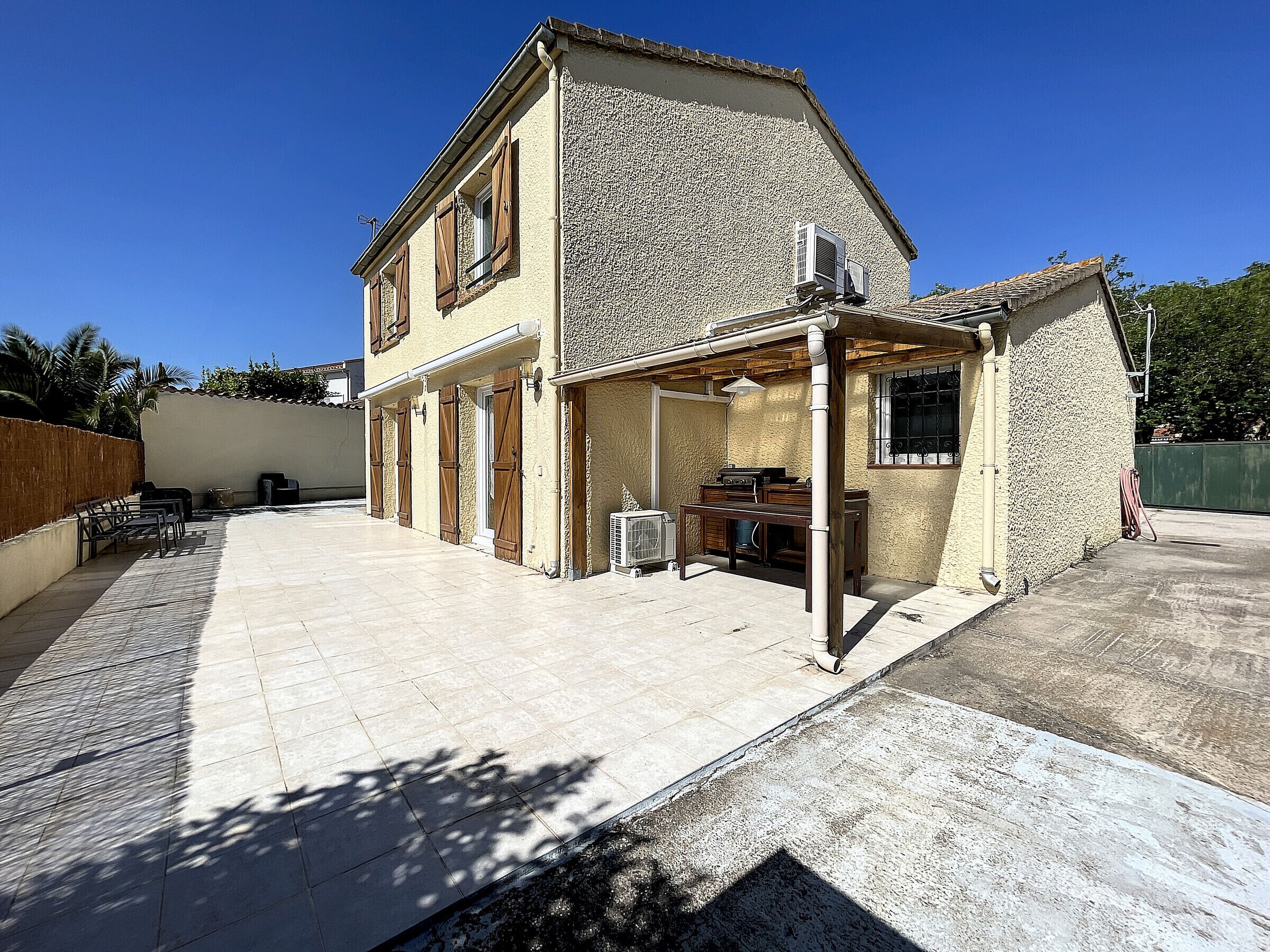 Restauration extérieure